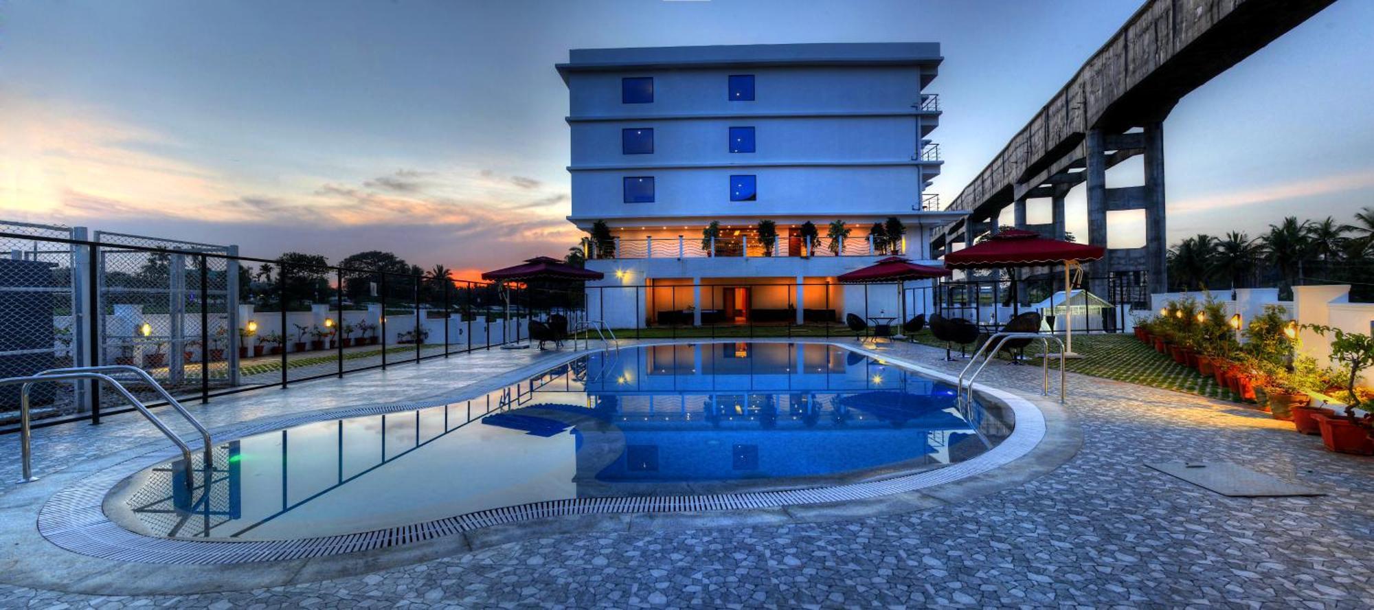 The Atrium Boutique Hotel Майсур Экстерьер фото